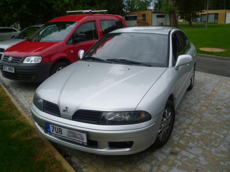 Mitsubishi carisma 2003 год